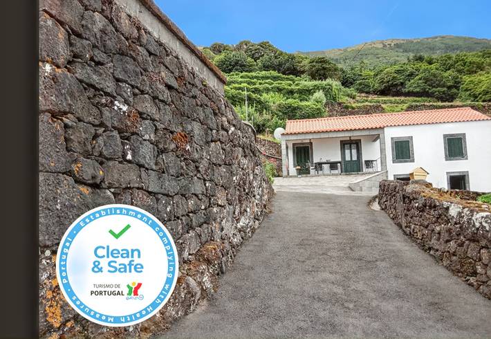 Casa de férias para 5 pessoas, com jardim na Ilha do Pico