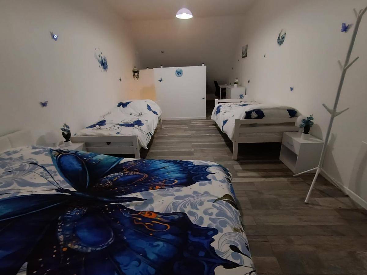 Appartement entier, Cocoo ning Home Village préféré des français in Ferrières-en-Gâtinais, Région de Montargis
