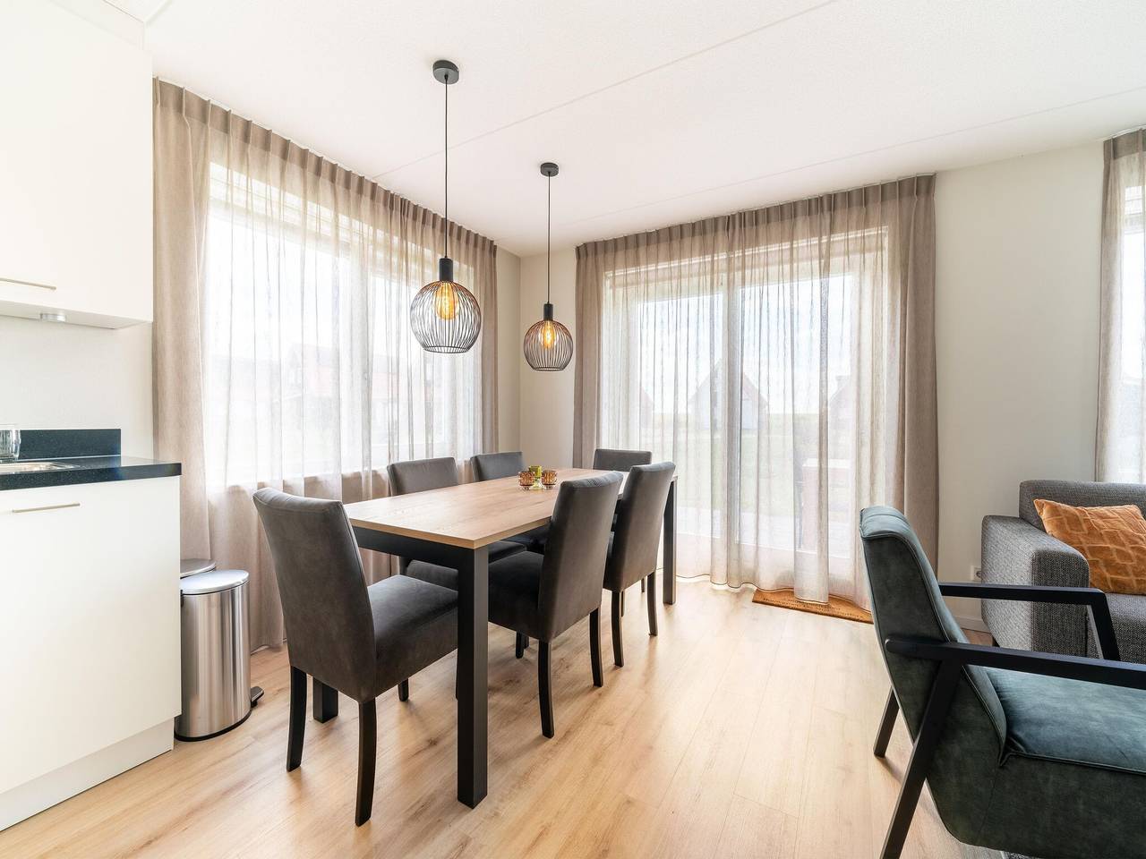 Ihr Rückzugsort an der Küste mit Pool in Scherpenisse, Niederländische Nordsee