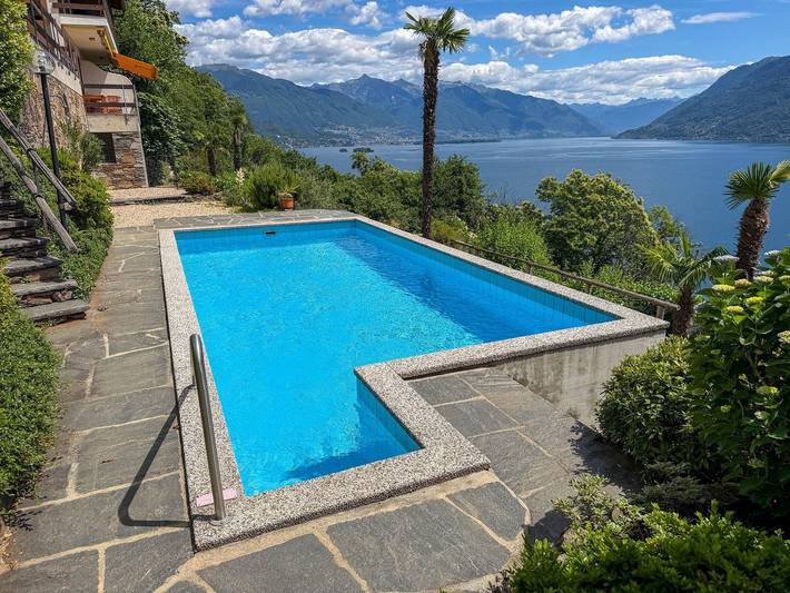 Ferienwohnung für 4 Personen, mit Balkon und Pool sowie Seeblick und Ausblick in Brissago - 4