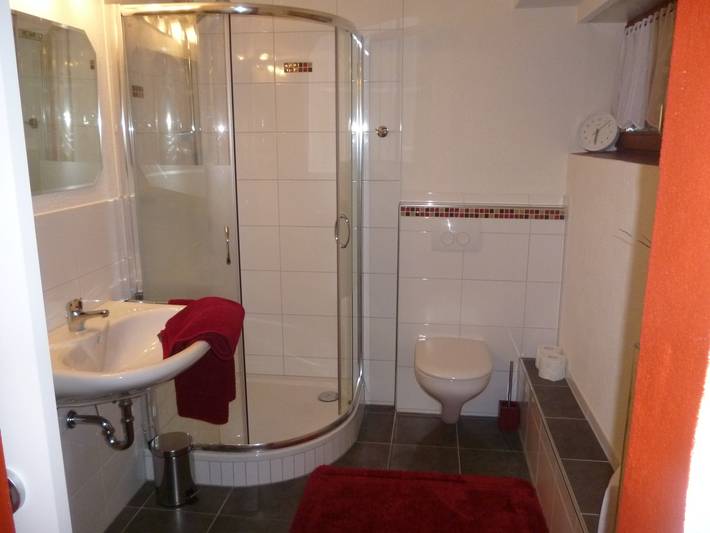 Ganze Ferienwohnung, Ferienwohnung Thum - Ferienwohnung mit 28 qm, max. 2 Pers. in Bötzingen am Kaiserstuhl, Kaiserstuhl