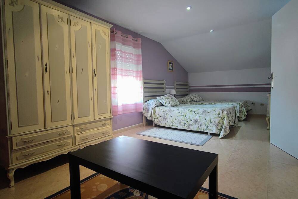 Holiday home on the beach! in Boiro, Rías Baixas