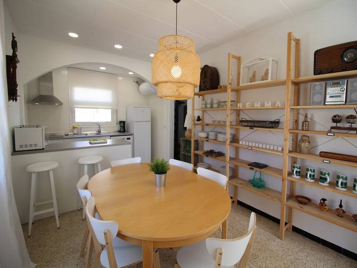 Villa pour 6 personnes, avec jardin, adapté aux familles à Empuriabrava