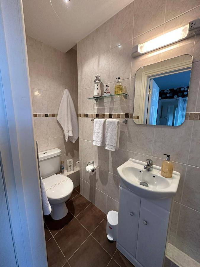 Twin Room with Private Bathroom in Hunstanton, Norfolk Coast