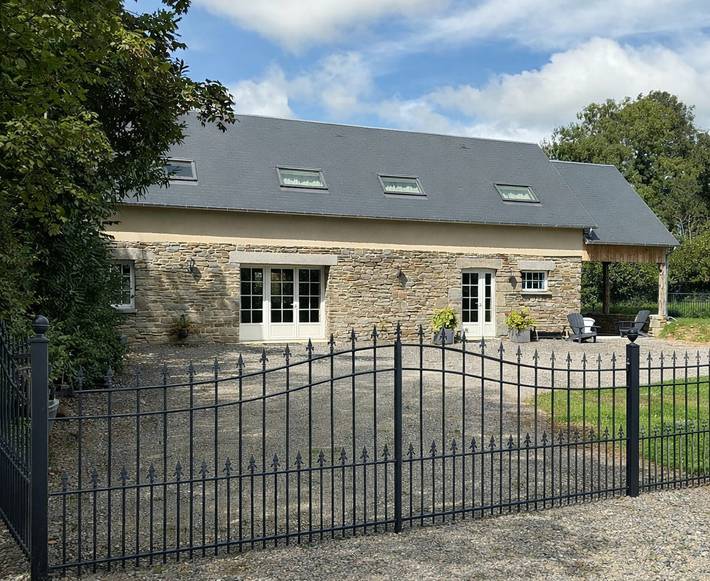 Gîte pour 6 personnes, animaux acceptés à Le Mesnil-Villeman