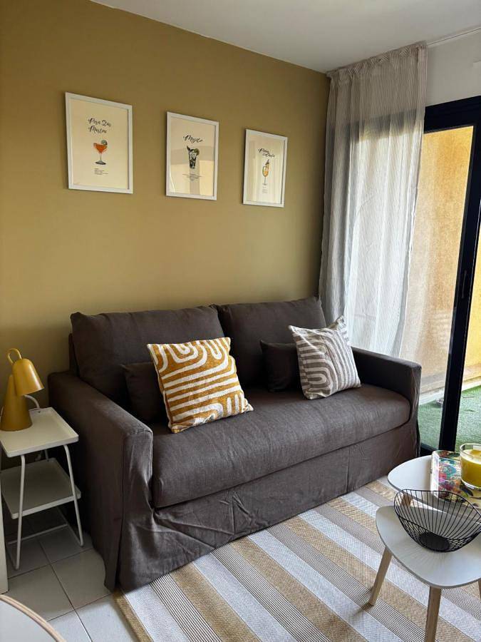 Gîte pour 4 personnes, avec jardin et piscine dans Office De Tourisme Cannes La Bocca - 4