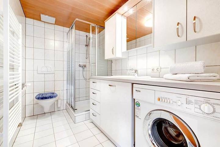 Ferienwohnung für 4 Personen, mit Terrasse und Garten in Sonntag - 4