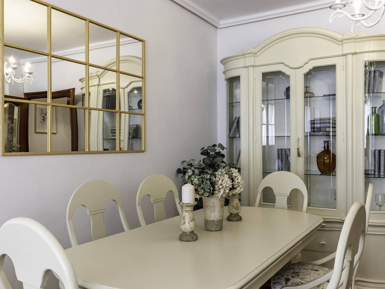 Entire holiday apartment, Amplio y Elegante en Las Arenas in Getxo, Basque Coast (Spain)