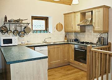 Vacation Rental for 4 Guests in Westbury-sub-Mendip, Somerset, Picture 2