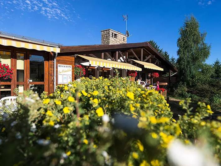 Chalet pour 4 personnes, avec terrasse et piscine, animaux acceptés en Haute-Loire - 3