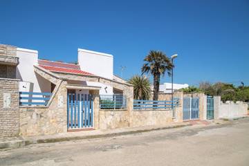 Maison De Vacances pour 10 Personnes dans Punta Prosciutto, Salento, Photo 2
