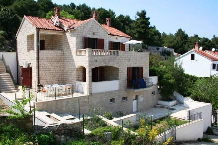 Ferienhaus für 12 Personen, mit Garten und Balkon - 1