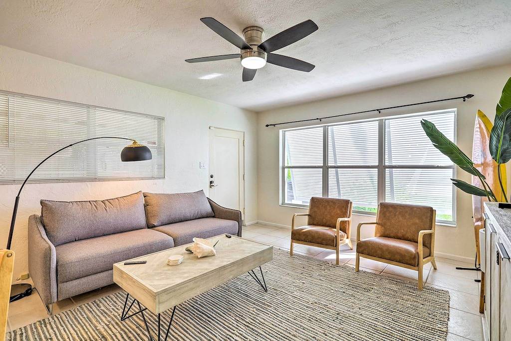 Cute & Cozy Florida Duplex: Walk to Beaches! in Cocoa Beach, Space Coast