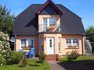 Ferienwohnung für 4 Personen, mit Terrasse, mit Haustier in Middelhagen