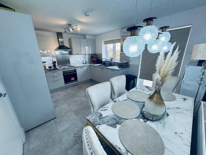 Holiday rental for 2 people, with Garden and Lake view as well as View in Peterborough