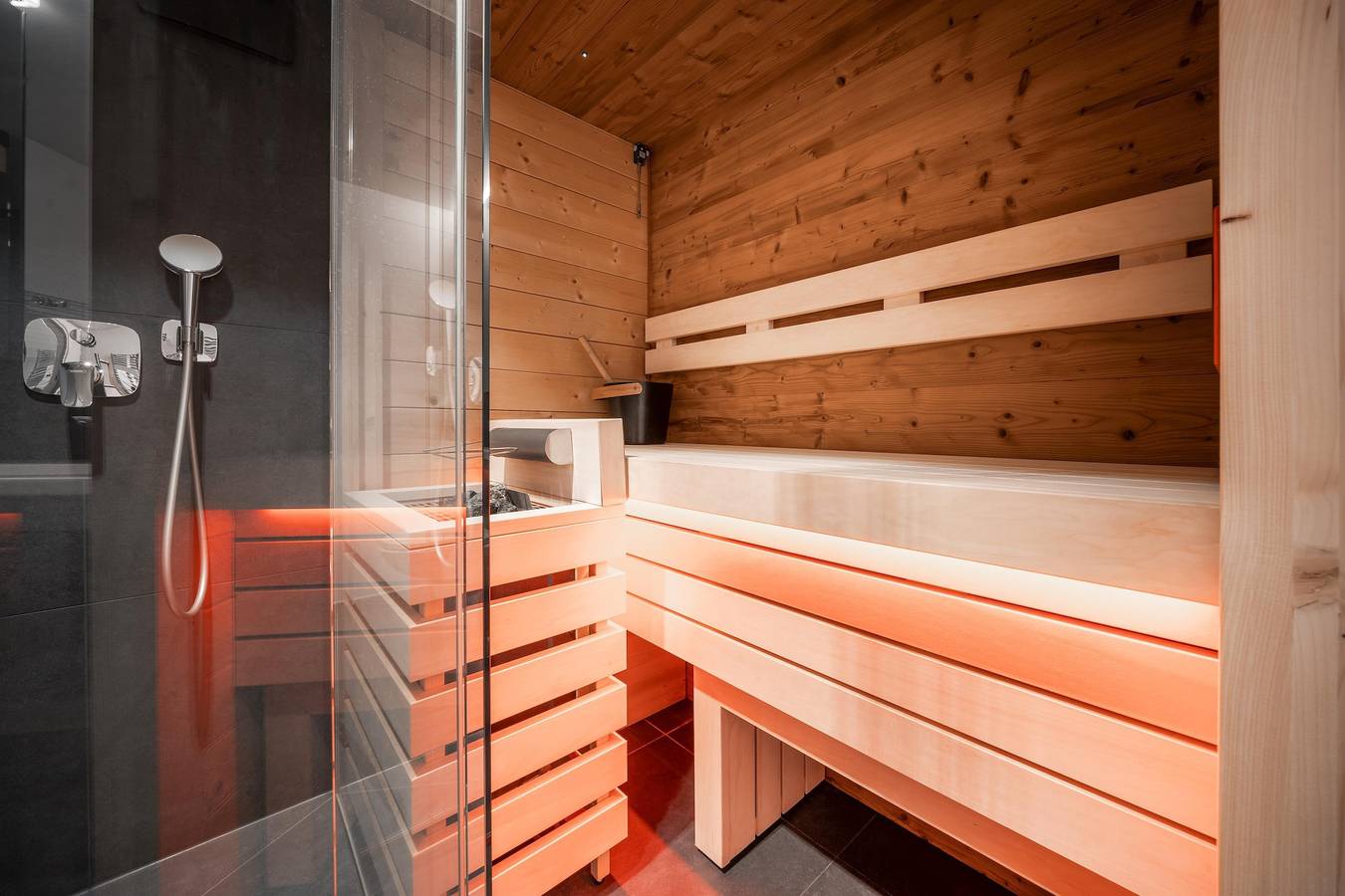 Entire holiday apartment, Top 8 "Gust" For 4 - View Planai in Schladming, Schladming-Dachstein