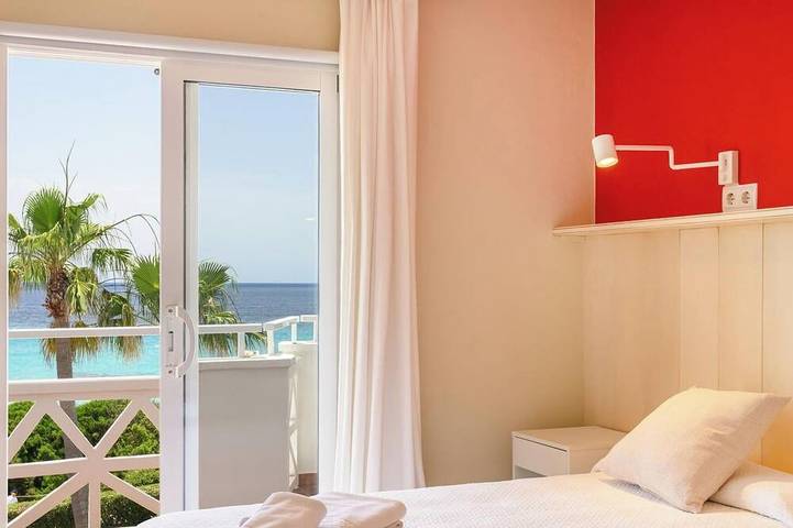 Apartamento entero, Apartamento 5 en primera linea de mar in Santo Tomas, Es Migjorn Gran