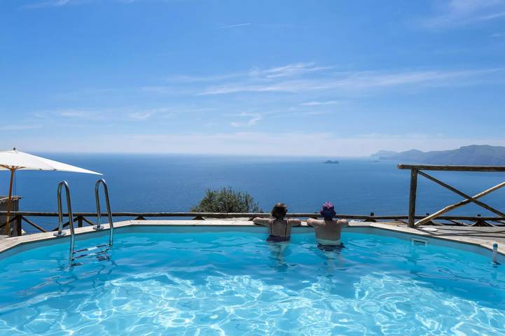 Villa per 8 persone, con giardino e piscina a Praiano