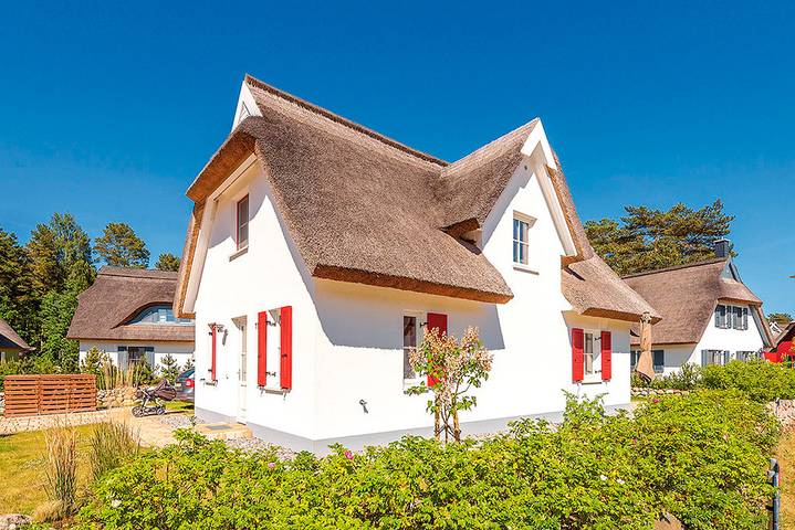 Ferienhaus für 5 Personen, mit Terrasse und Garten sowie Sauna in Glowe