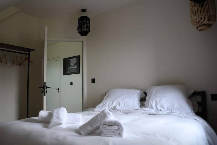 Location de vacances pour 15 personnes, avec terrasse et jardin, animaux acceptés à Arques-la-Bataille - 4