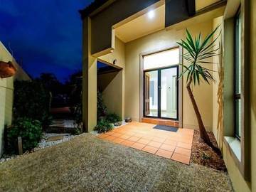 Holiday Home for 15 People in Queensland, Photo 2