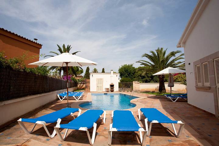 Chalet para 10 personas, con terraza y piscina en Mallorca - 2