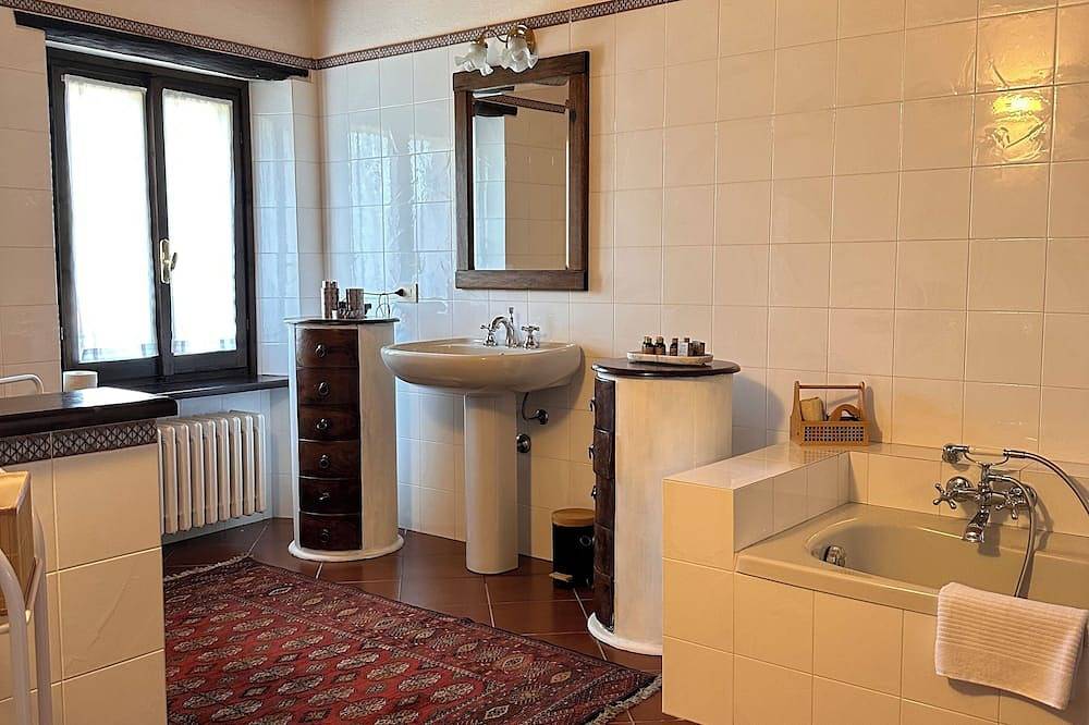 Cascina Bella Relais an oasis of luxury and peace in Mombaruzzo, Provincie Asti