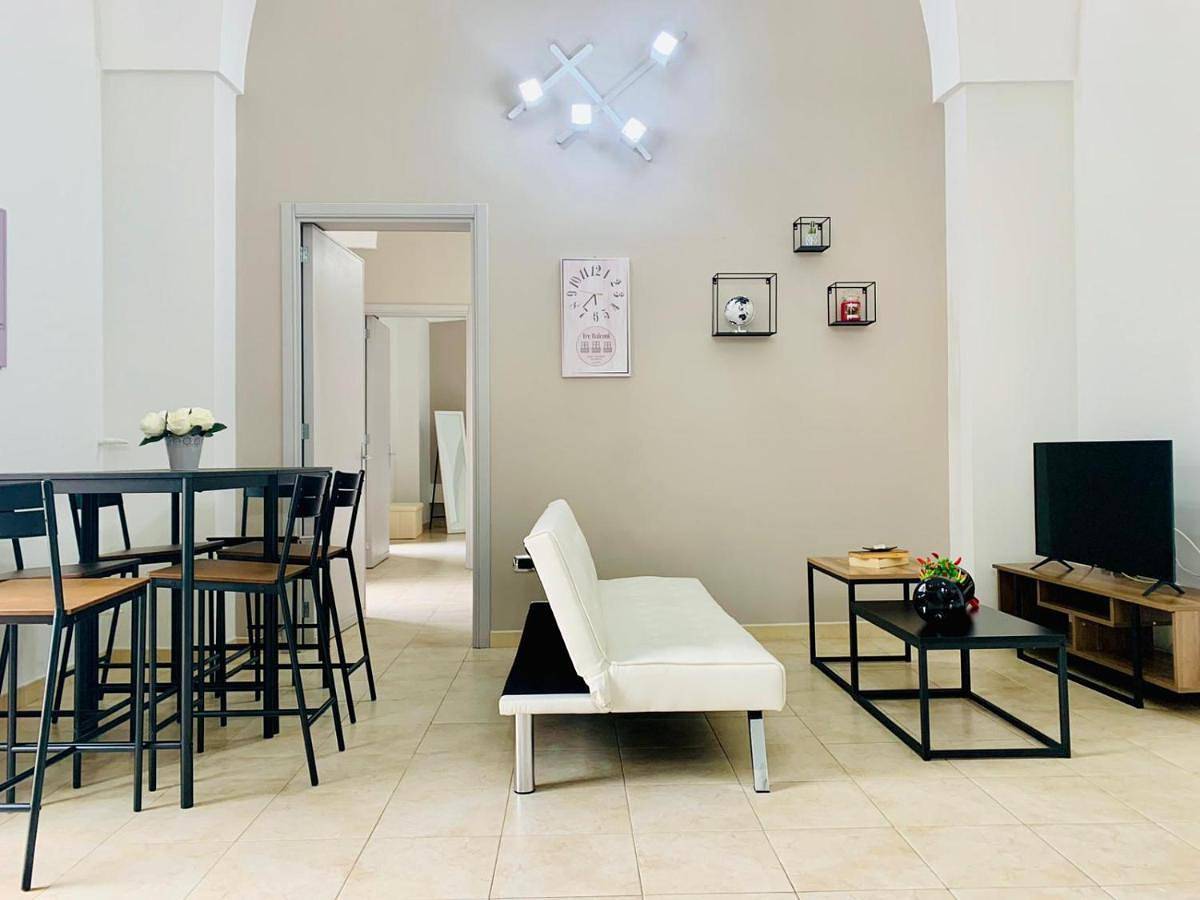 Appartamento intero, Two-Bedroom Apartment in Carmiano, Provincia di Lecce