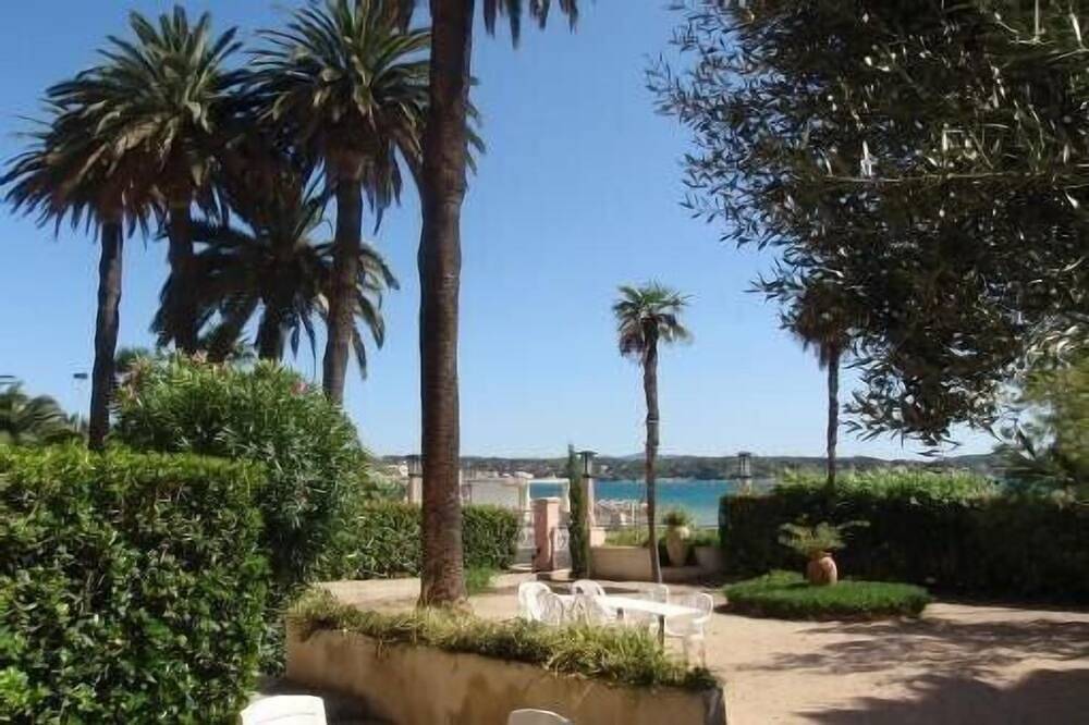 Geheel appartement, Studio \"Feet In The Water\" In Karakterwoning In Bandol in Bandol, Toulon regio