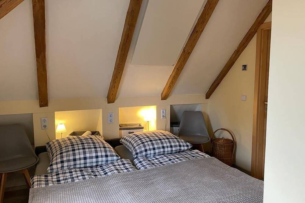 Ganze Wohnung, Gemütliche Ferienwohnung Nr. 2 von 2 im Dg im Spreewald Schlabendorf am See in Schlabendorf, Luckau