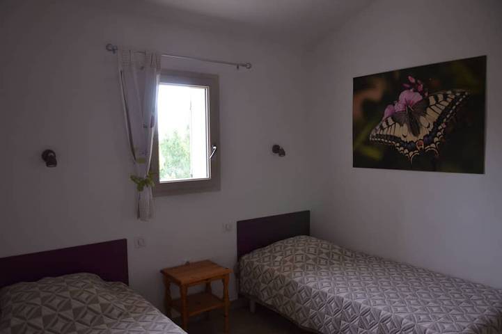 In the heart of the Grand Luberon, a Swimming Pool, a Quiet, comfortable home. in Castellet, Regionaler Naturpark Luberon