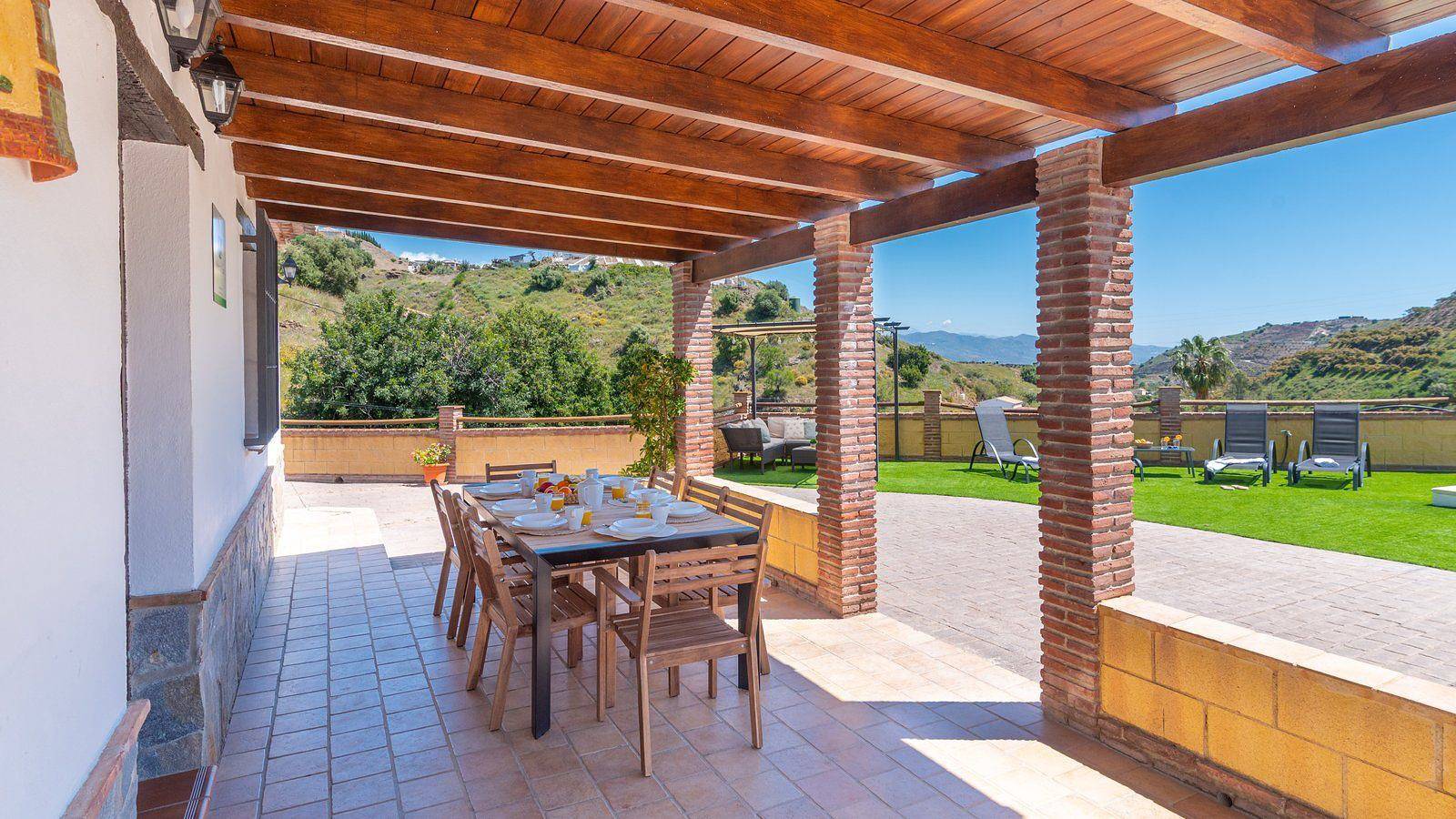 Casa María y Ana Almáchar by Ruralidays in El Borge, Málaga Provinz