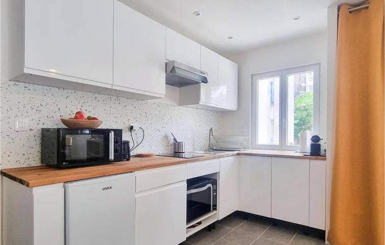 Gîte pour 4 personnes, avec jardin à Mortagne-sur-Gironde - 4