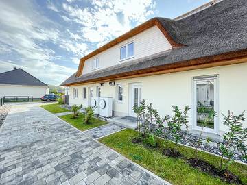 Ferienhaus für 8 Personen, mit Terrasse und Sauna, mit Haustier in Glowe