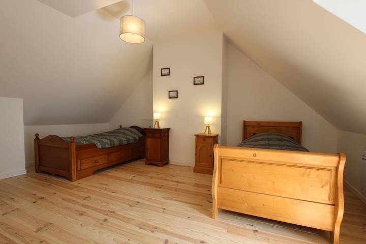 Gîte pour 6 personnes, avec terrasse à Saint-Pair-sur-Mer - 4