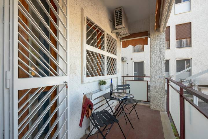 Appartement entier, Guesthost - Oasi Azzurra Apartment in Santo Spirito, Bari