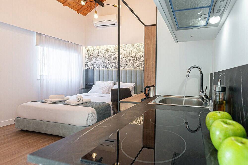 Kriel Suites by Liv Homes 303 in Central Section of Athens, Athens
