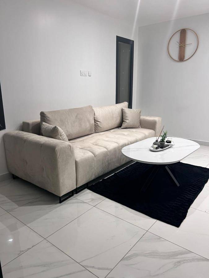 Appartement entier, Appartement + piscine et extérieur in Rivesaltes, Côte méditerranéenne (France)