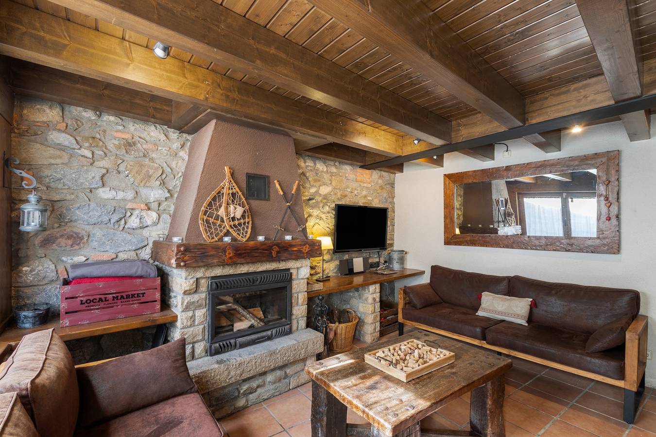 Maison de campagne 'Bellver' avec vue sur la montagne, terrasse privée et Wi-Fi in Bellver de Cerdanya, Pyrénées catalanes