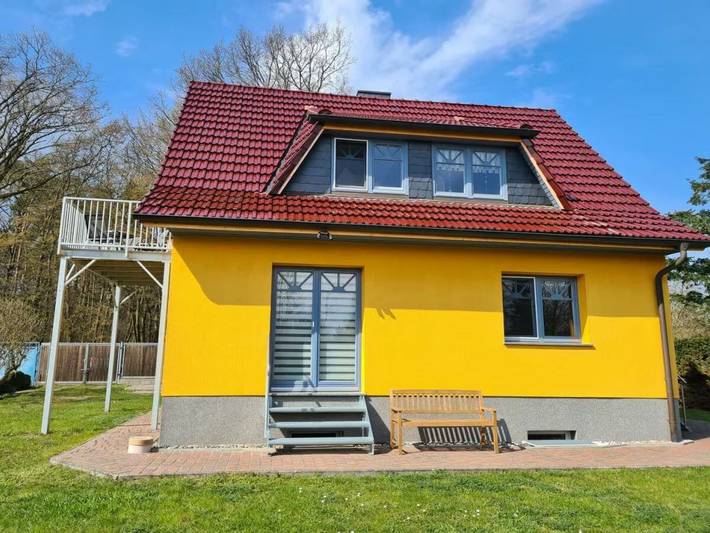 Ferienwohnung für 3 Personen, mit Balkon und Garten - 1