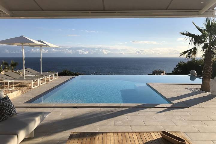 Villa für 8 Personen, mit Balkon und Whirlpool sowie Garten in Cala Ratjada