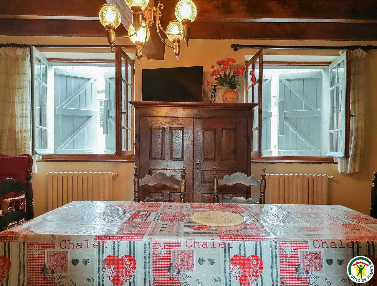 Au Village in Boutx, Pyrénées