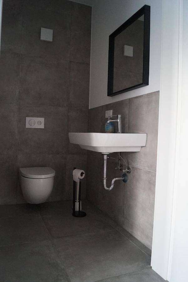 Ganze Wohnung, One-Bedroom Apartment in Senne, Bielefeld