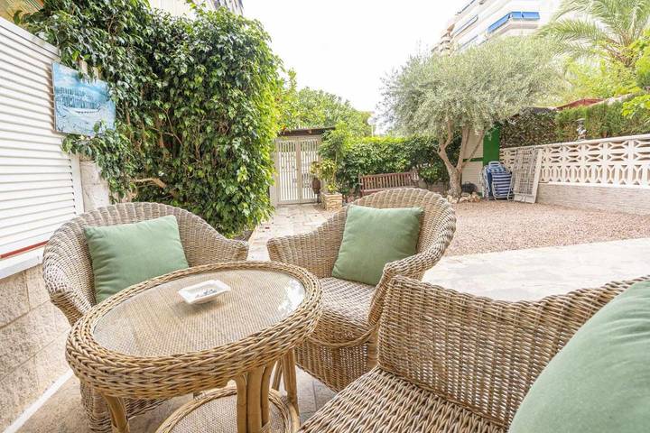 Apartamento de vacaciones para 4 personas, con jardín y terraza - 1