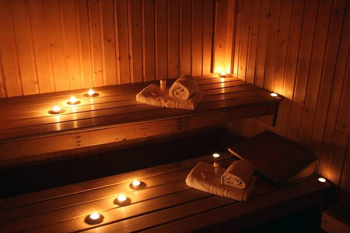 Gîte pour 2 personnes, avec balcon dans Office De Tourisme De Pralognan - 2