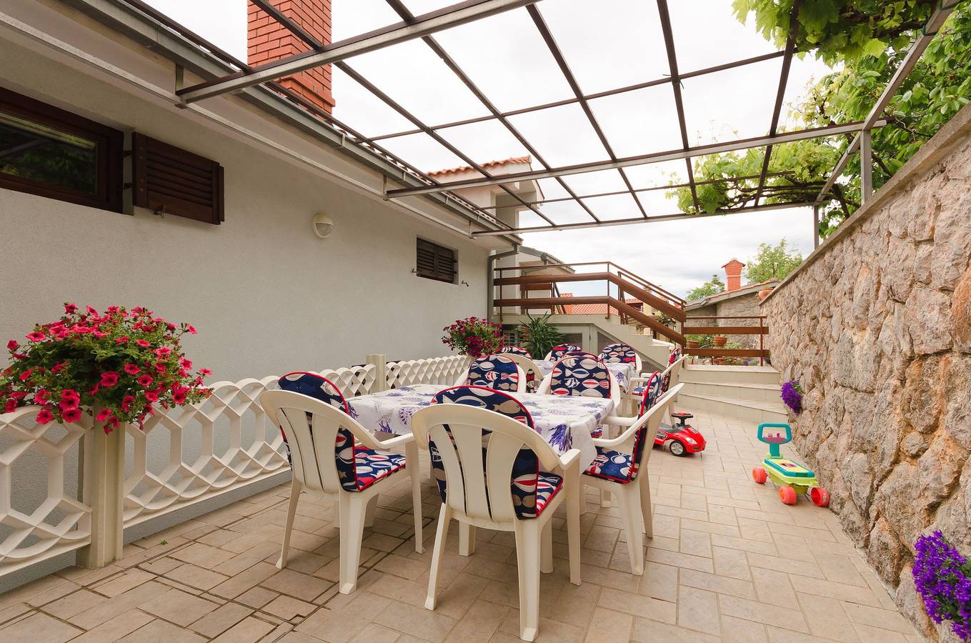 Ganzes Studio, Apartments Milan in Medveja, Lovran