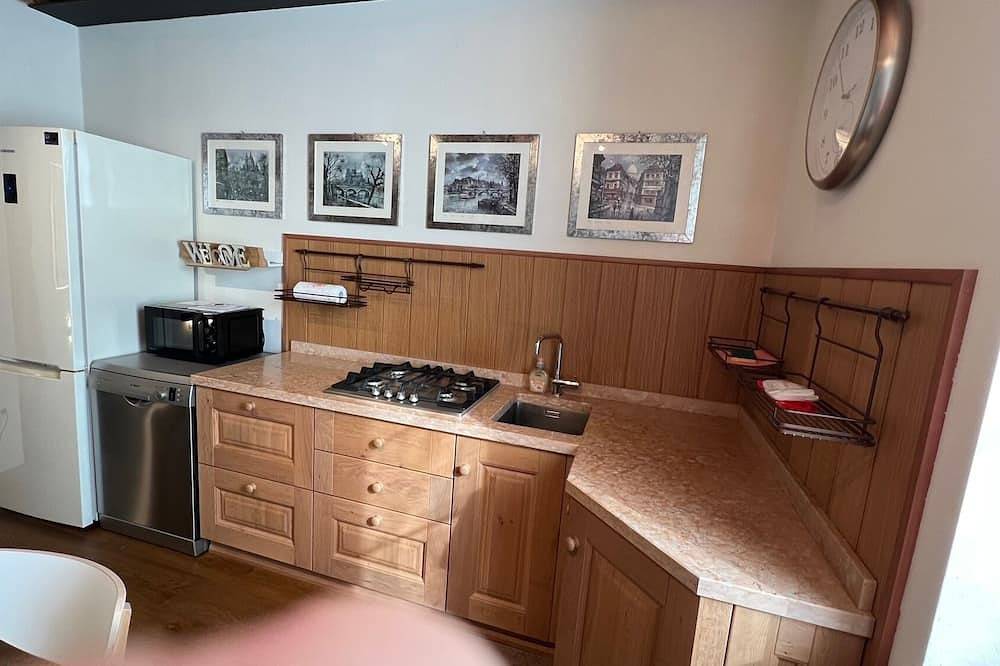 Apartamento entero, Entire and new apartment for Vinitaly 2025 in Negrar, Provincia de Verona