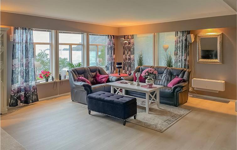 Ferienhaus für 6 Personen, mit Garten und Terrasse in Nord-Norwegen - 4