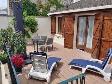 Location de vacances pour 4 personnes, avec terrasse à Nogent-sur-Marne