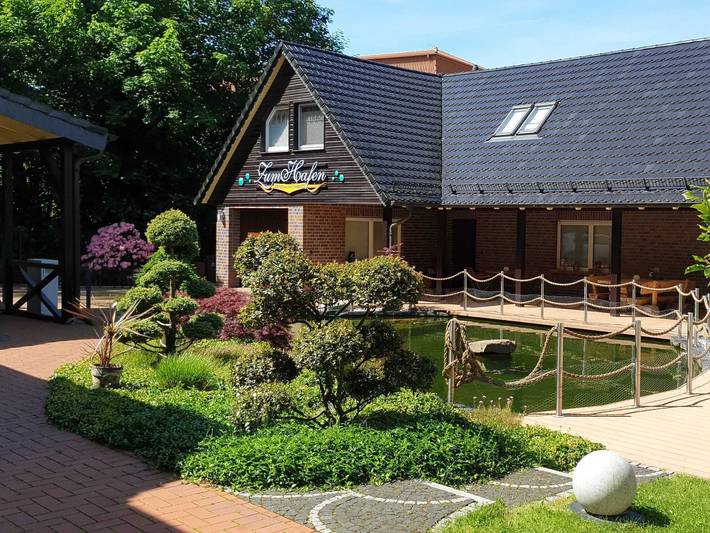 Ferienwohnung für 3 Personen, mit Terrasse und Garten in Senftenberg